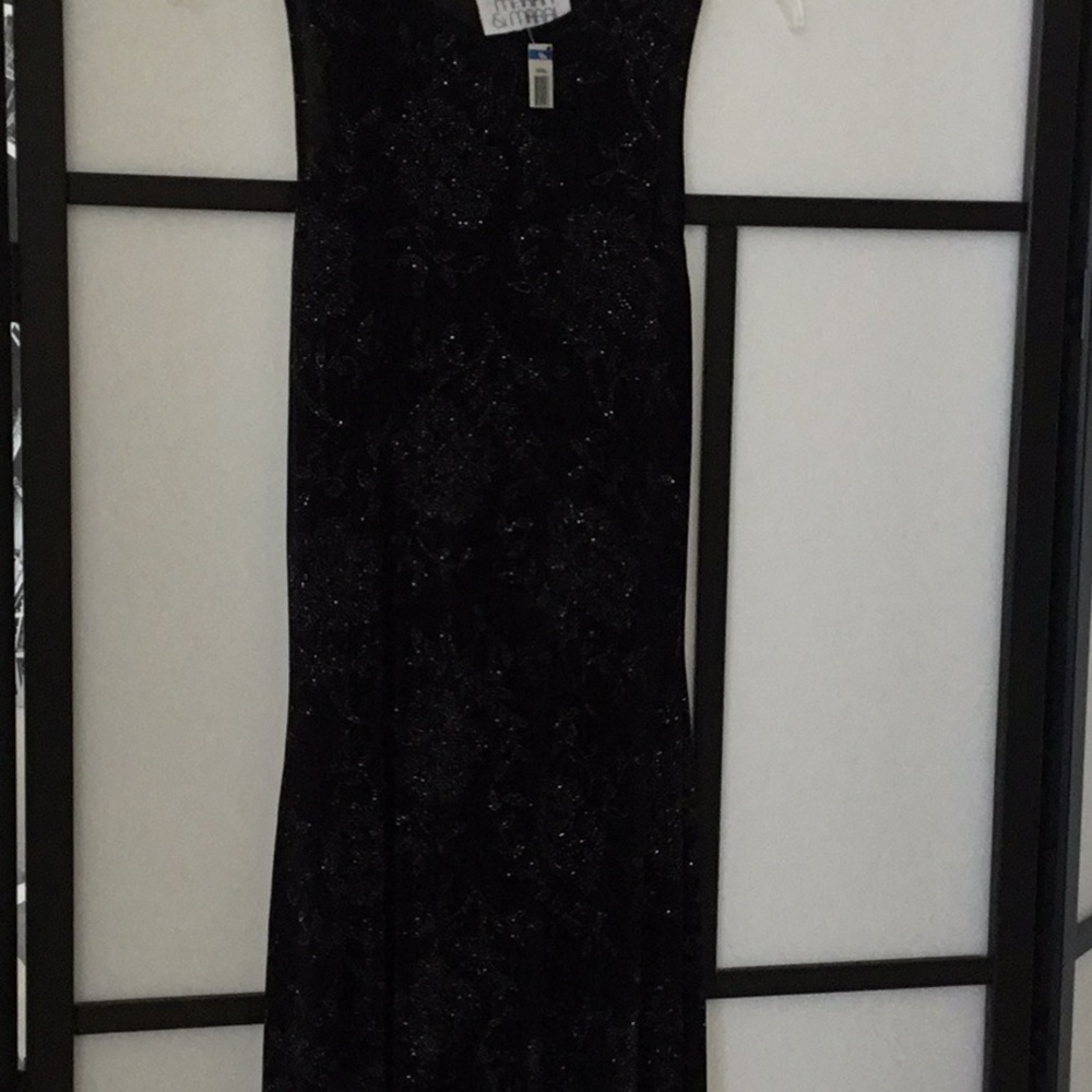 Marian and Maral black sequin long dress new